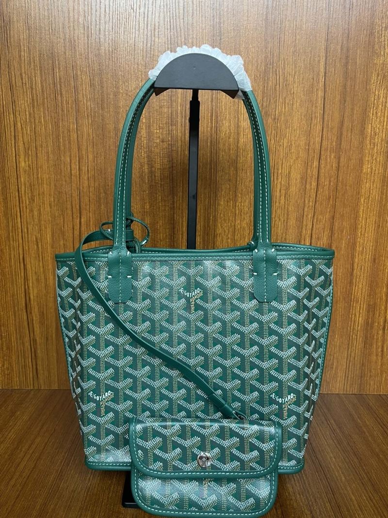 Goyard Shopping Bags